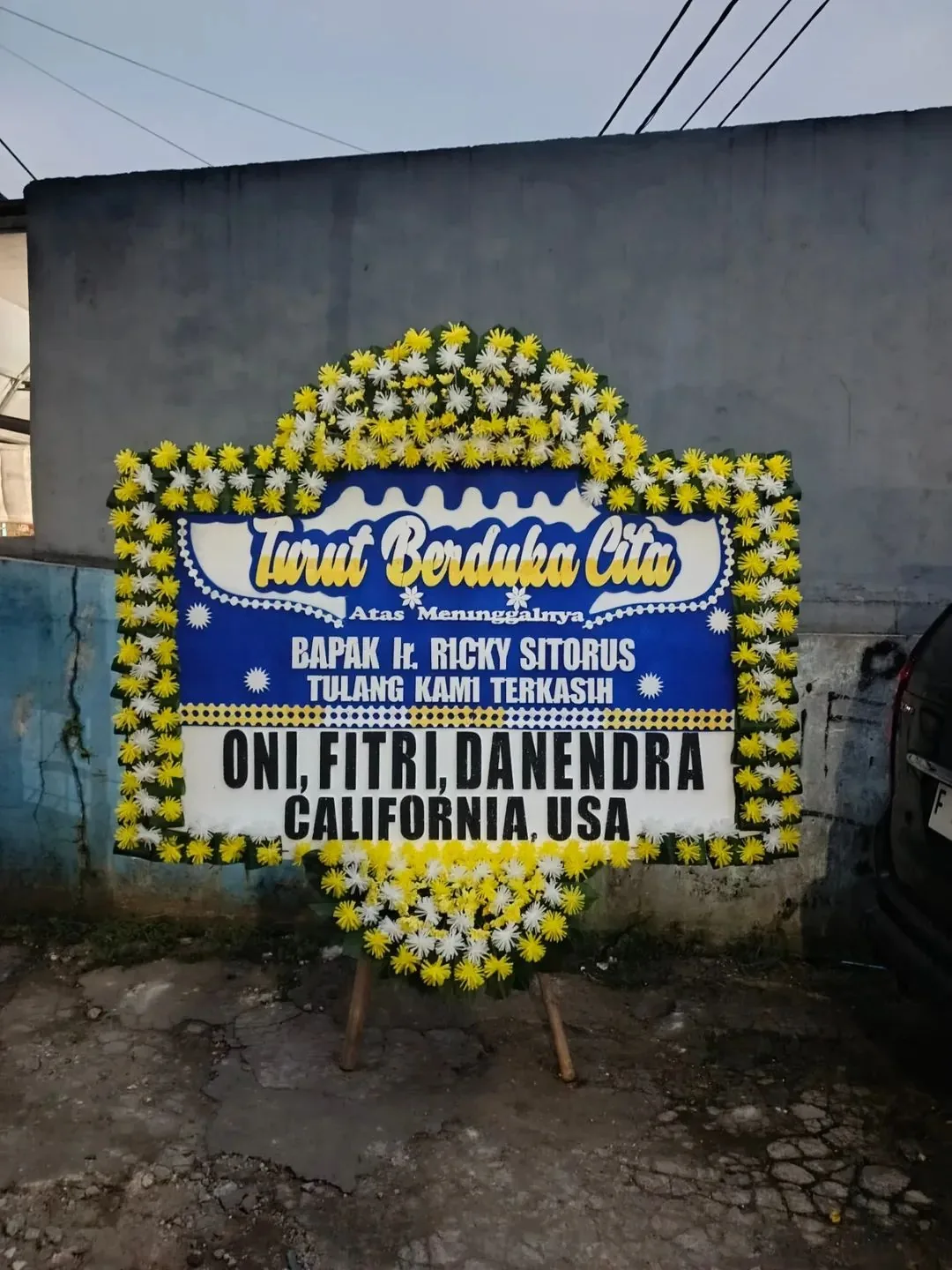 Papan Duka Cita (Kuning & Biru)
